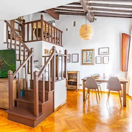 Renaissance Romance - Gem Firenze